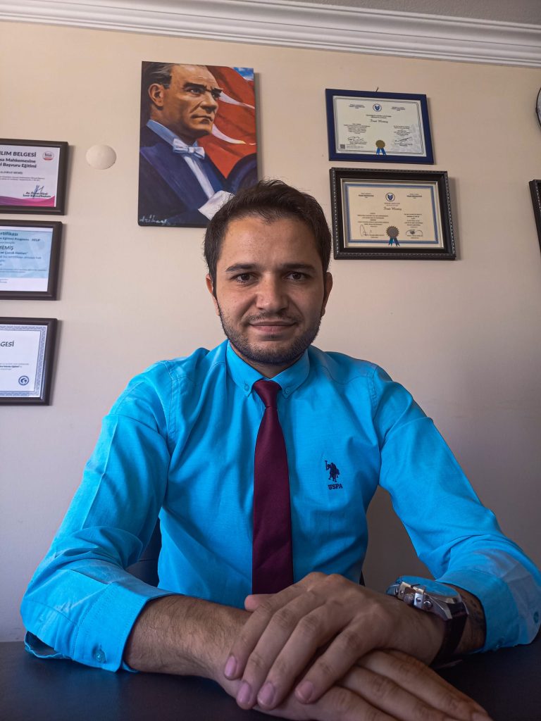 Avukat Fırat Memiş